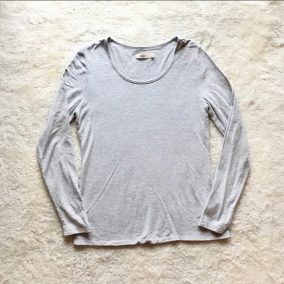 UGG Tops - UGG Scoopneck T-Shirt
